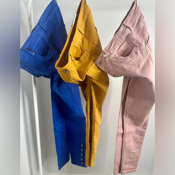 Daysie: Mustard Yellow Button-Fly Pants - Picture 3 of 3